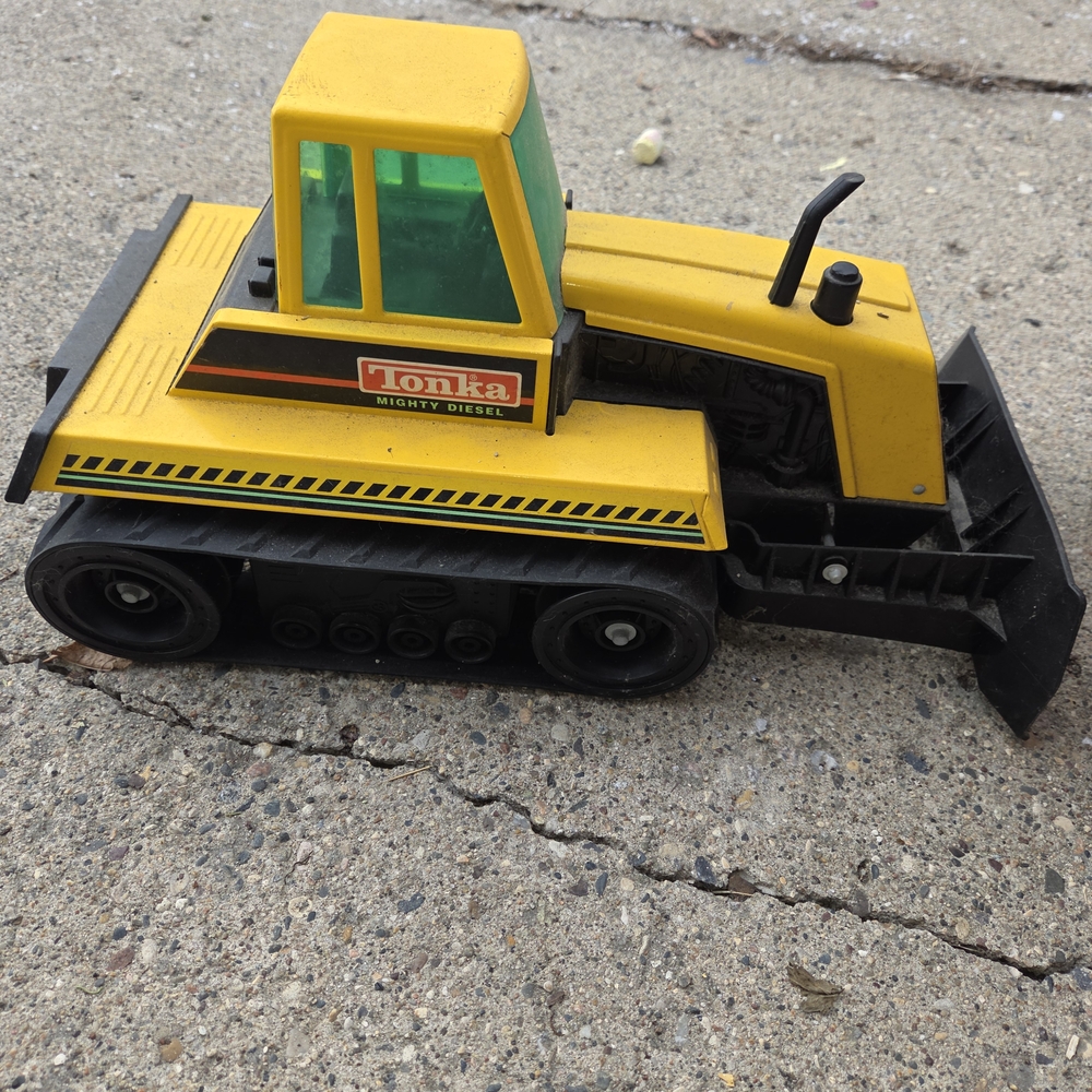 Vtg 90's Tonka Mighty Diesel Bulldozer